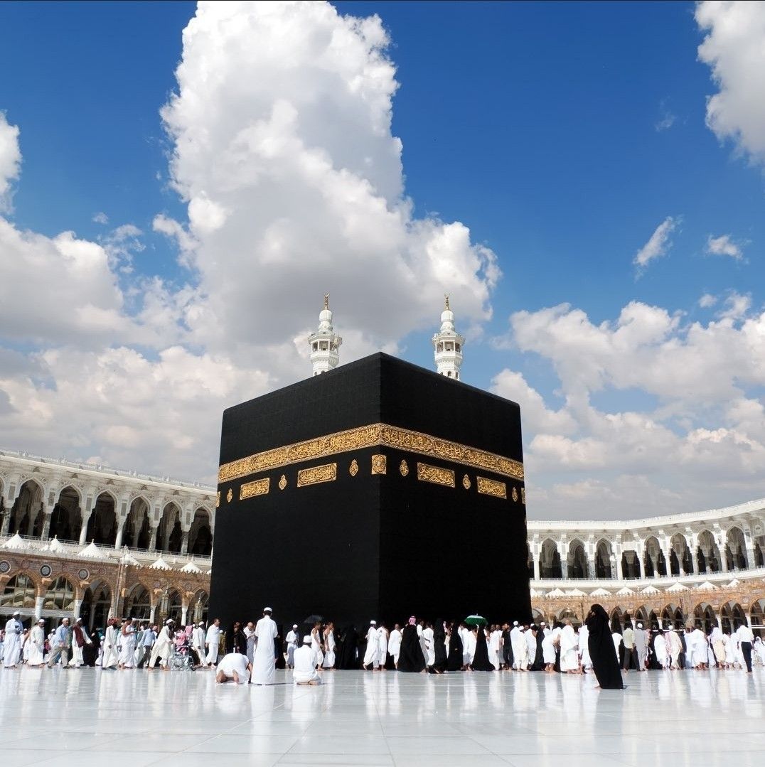 قصة سيدنا إبراهيم وابنه –عليهما السلام- وبناء الكعبة المشرفة